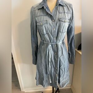 GAP 1969 Light Weight Denim Snap Up Long Sleeve Dress- Belted- Size 8